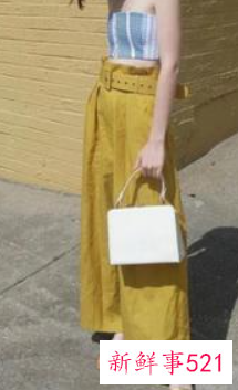 矮个子穿宽松衣服丑吗