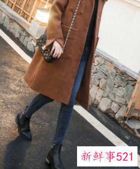 短大衣搭配什么裤子好看