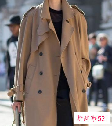 正式一点的衣服搭配女生