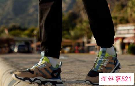 男生跑步鞋搭配什么裤子