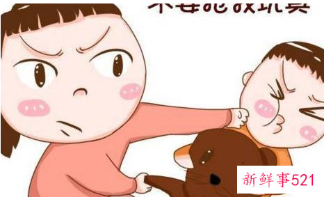 宝宝爱打人该从何教育起