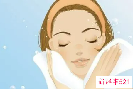 夜晚护肤对肌肤保养也很重要