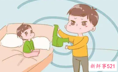 梦见自己站着尿裤子了
