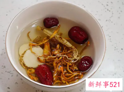 女人适合喝什么汤补气补血