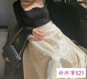 白色半身裙的穿搭