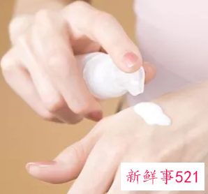 手上皮肤如何变白