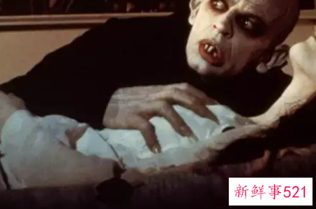 梦到吸血鬼是什么意思呢