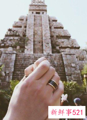 跟心爱的人表白该怎么说