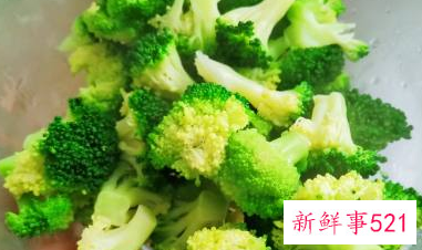 西兰花怎么炒才脆脆的