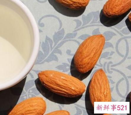 吃杏仁的好处和坏处