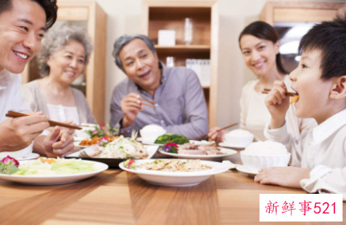 家庭团圆和睦的餐桌风水