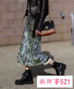 黑色皮衣怎么穿搭好看