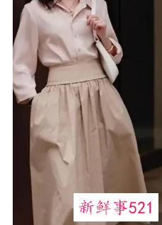 50岁女人如何穿搭减龄