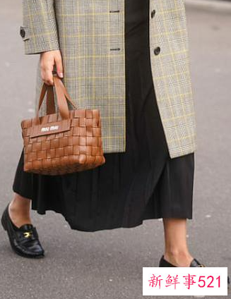 冬季小皮鞋怎么搭配