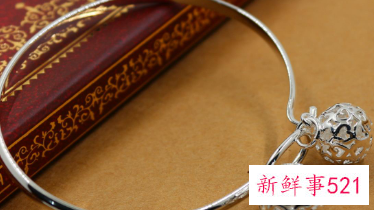 体内湿气重银镯子变黑吗