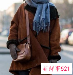 秋冬围巾颜色搭配技巧