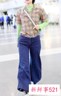 格子衬衫搭配什么裤子好看