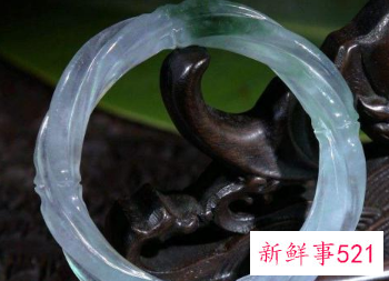 玉手镯款式有哪几种分类