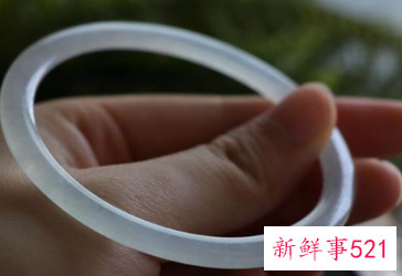 玉手镯款式有哪几种分类