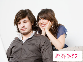 两个人在一起多久会失去新鲜感