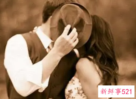 男人喜欢小三的表现都有哪些