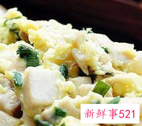 鸡蛋配什么菜炒