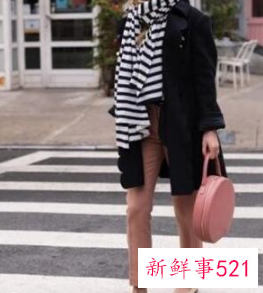 秋冬围巾颜色搭配技巧