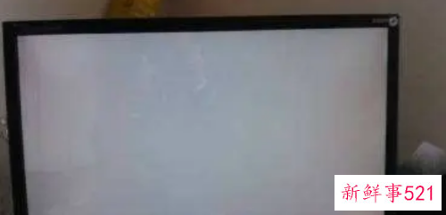 电脑白屏用一键恢复怎么弄