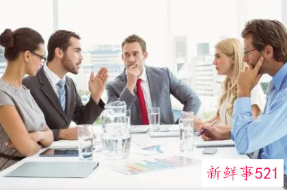 保险公司月度总结范文