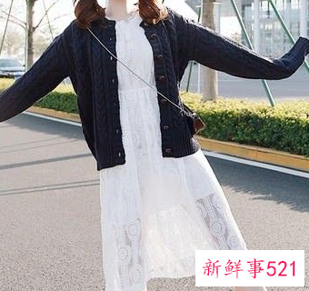 蕾丝裙连衣裙显成熟吗