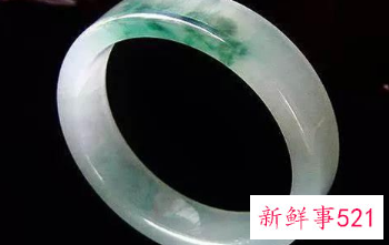 玉手镯款式有哪几种分类