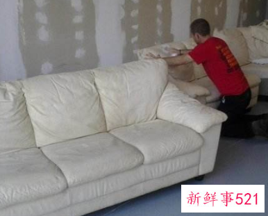 沙发泛黄怎么清洗