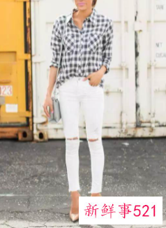 格子衬衫搭配什么裤子好看