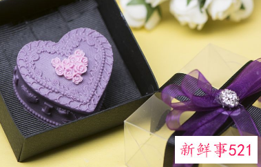 情人节送女朋友什么礼物最好21岁双子座