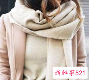 秋冬围巾颜色搭配技巧
