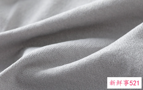 女宝宝适合穿四角还是三角