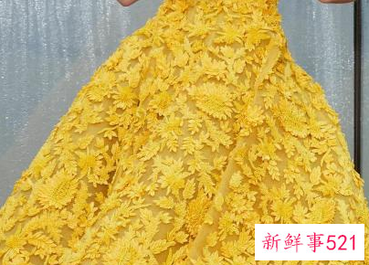 皮肤黑的女人怎么做才能气质好