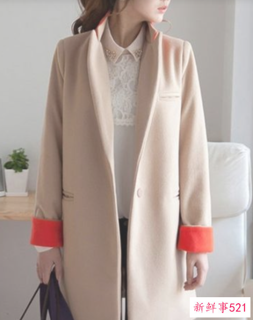 米色的外套要怎么搭配好看