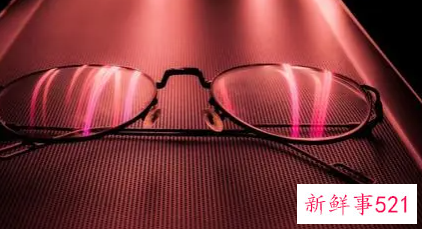 梦见眼镜腿断了是什么意思