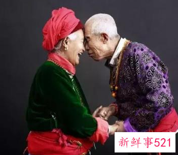 形容夫妻相守到老的成语