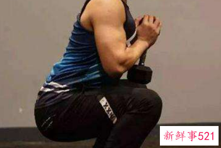 深蹲的标准动作有哪些