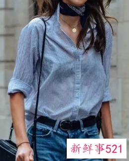 冬季丝巾和什么搭配