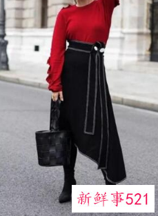 毛衣可以搭围巾吗