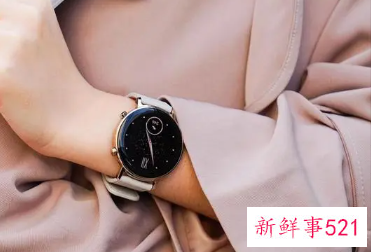 女人戴手表戴哪个手上好