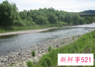 梦见溪水涌出是什么意思