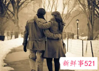 梦见和情人搂搂抱抱很亲密