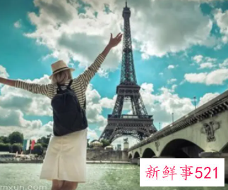 梦见很多人去参观一个地方