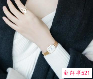 女人戴手表戴哪个手上好
