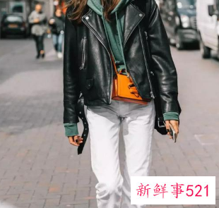 小个子卫衣怎么搭配下身好看