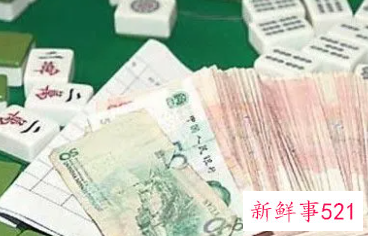 梦见自己赌钱赢了好多钱